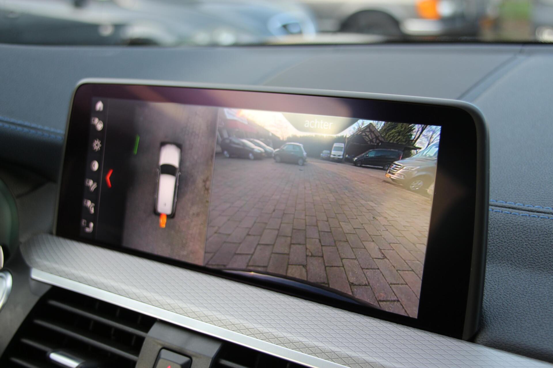 Foto van BMW X3 M40i