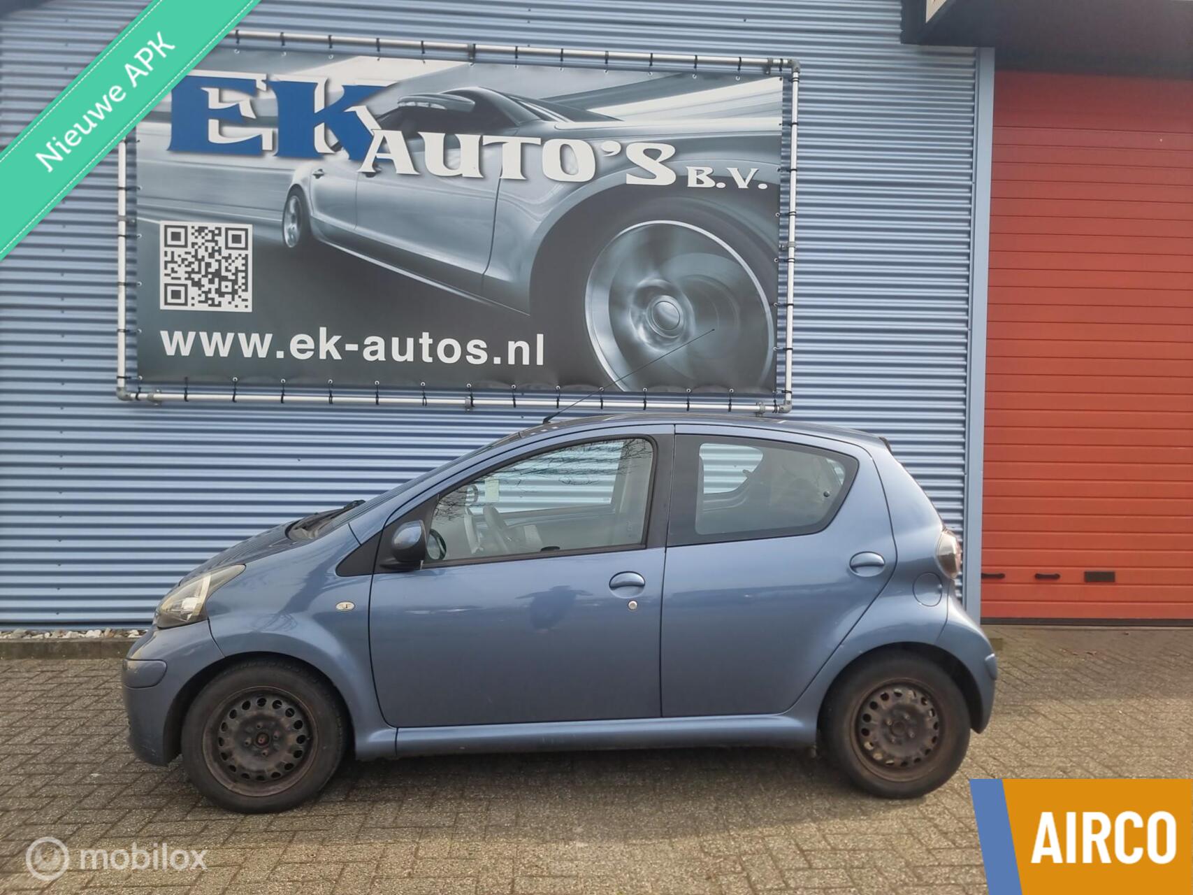 Toyota Toyota Aygo 1.0-12V Comfort. 5-deurs, Airco, APK April-2027. 2009 - voorkant