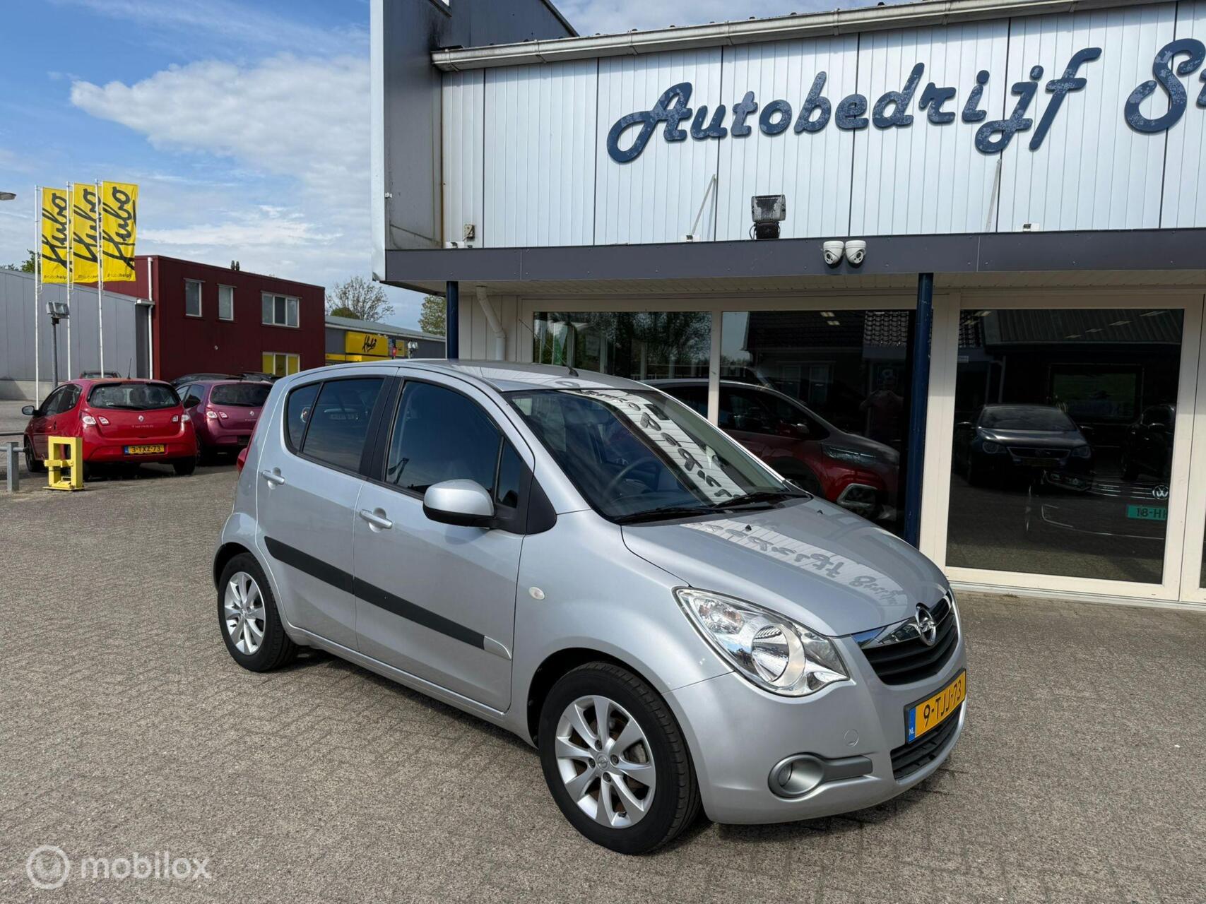Foto van Opel Agila
