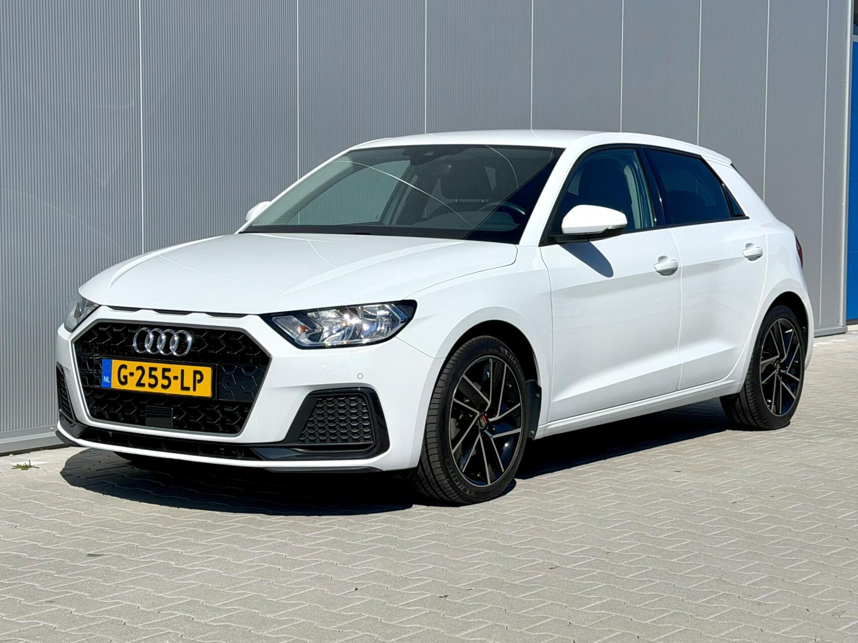 Audi A1 Sportback 30 TFSI S Line Pro Line S  Navi | Automaat 2019 - voorkant