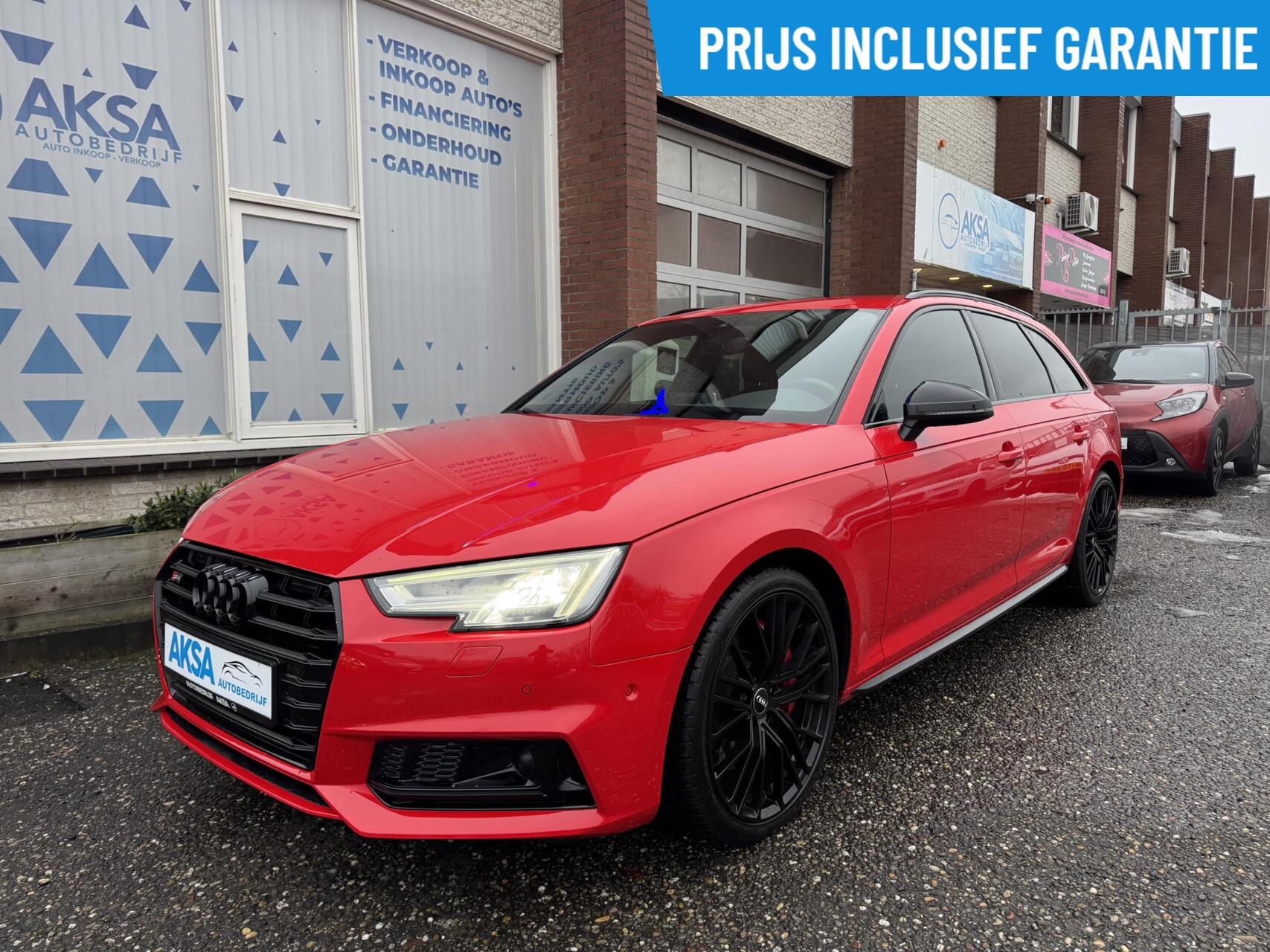 Foto van AUDI S4 AVANT