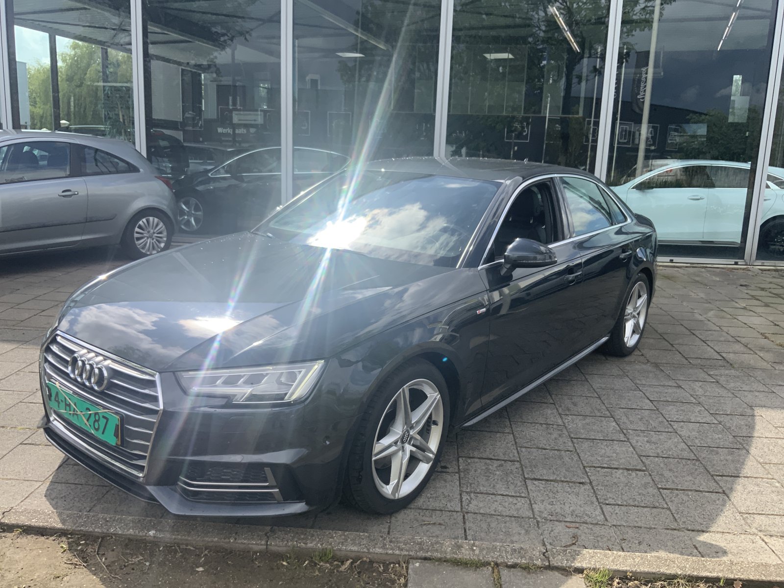 Audi A4 Limousine 1.4 TFSI Sp S l ed. 2017 - voorkant