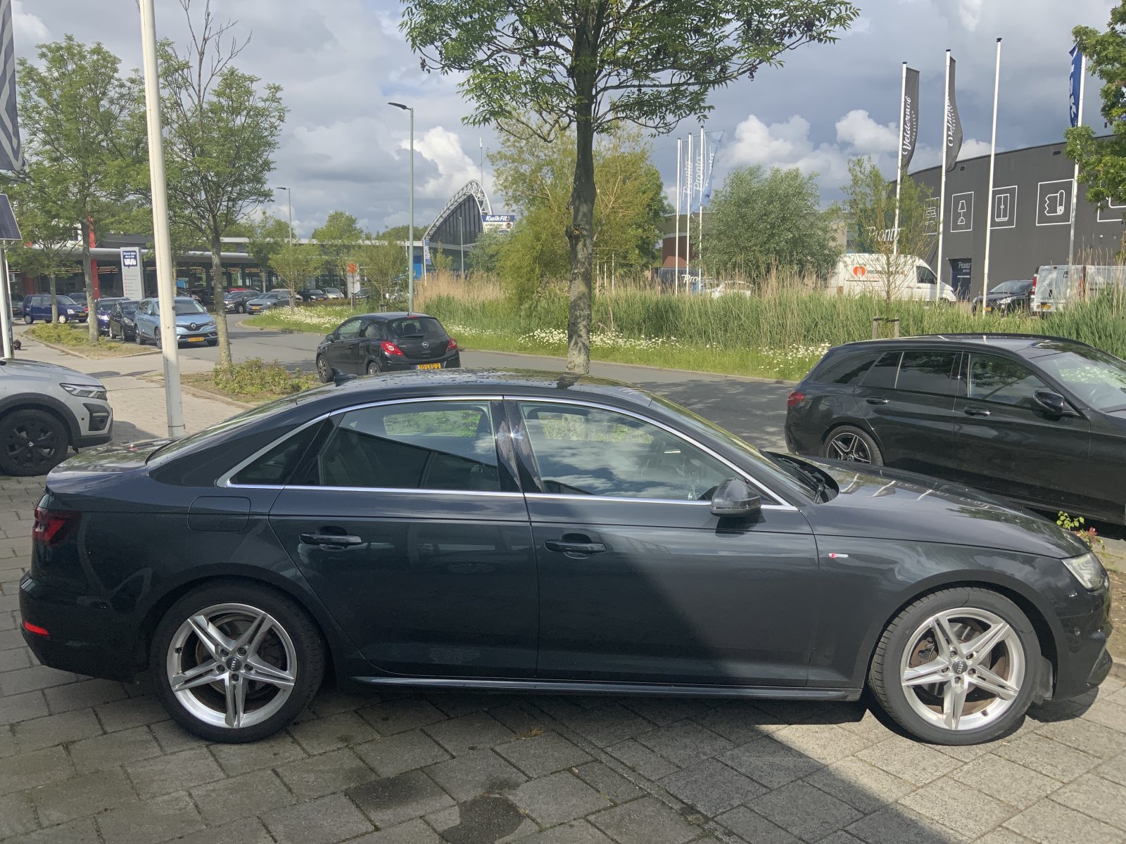 Inspectiefoto van Audi A4 Limousine