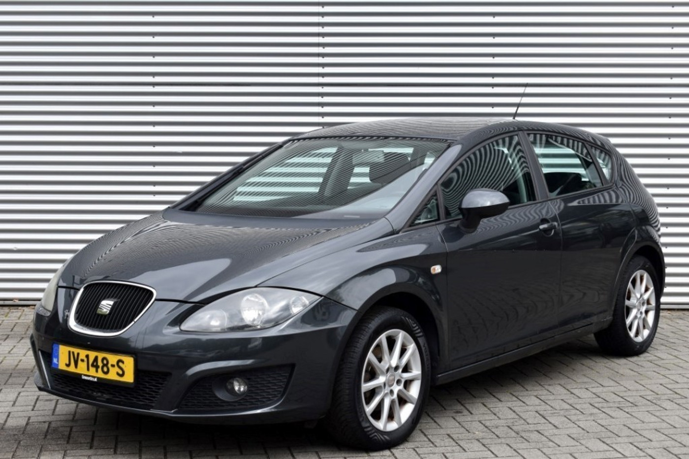 Seat Leon 1.2 TSI ECO. BUSINESS LINE HIGH / ZO MEENEMEN! 2011 - voorkant