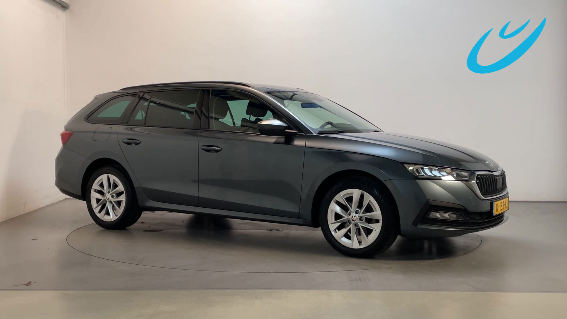 Skoda Octavia 1.0 e-TSI Business Edition 2021 - voorkant