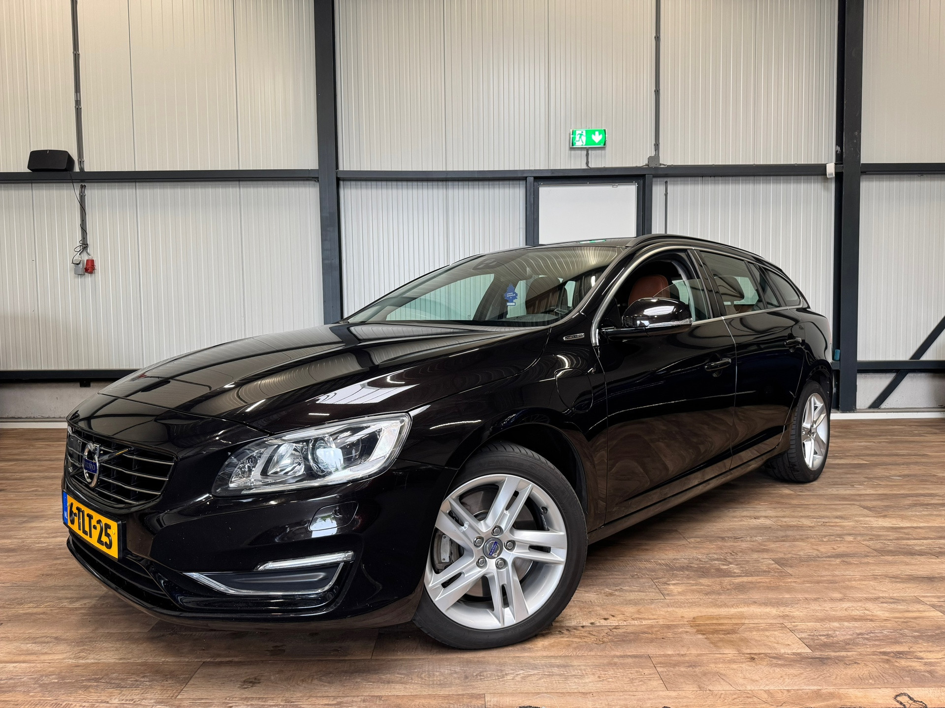 Foto van VOLVO V60 PLUG IN HYBRID