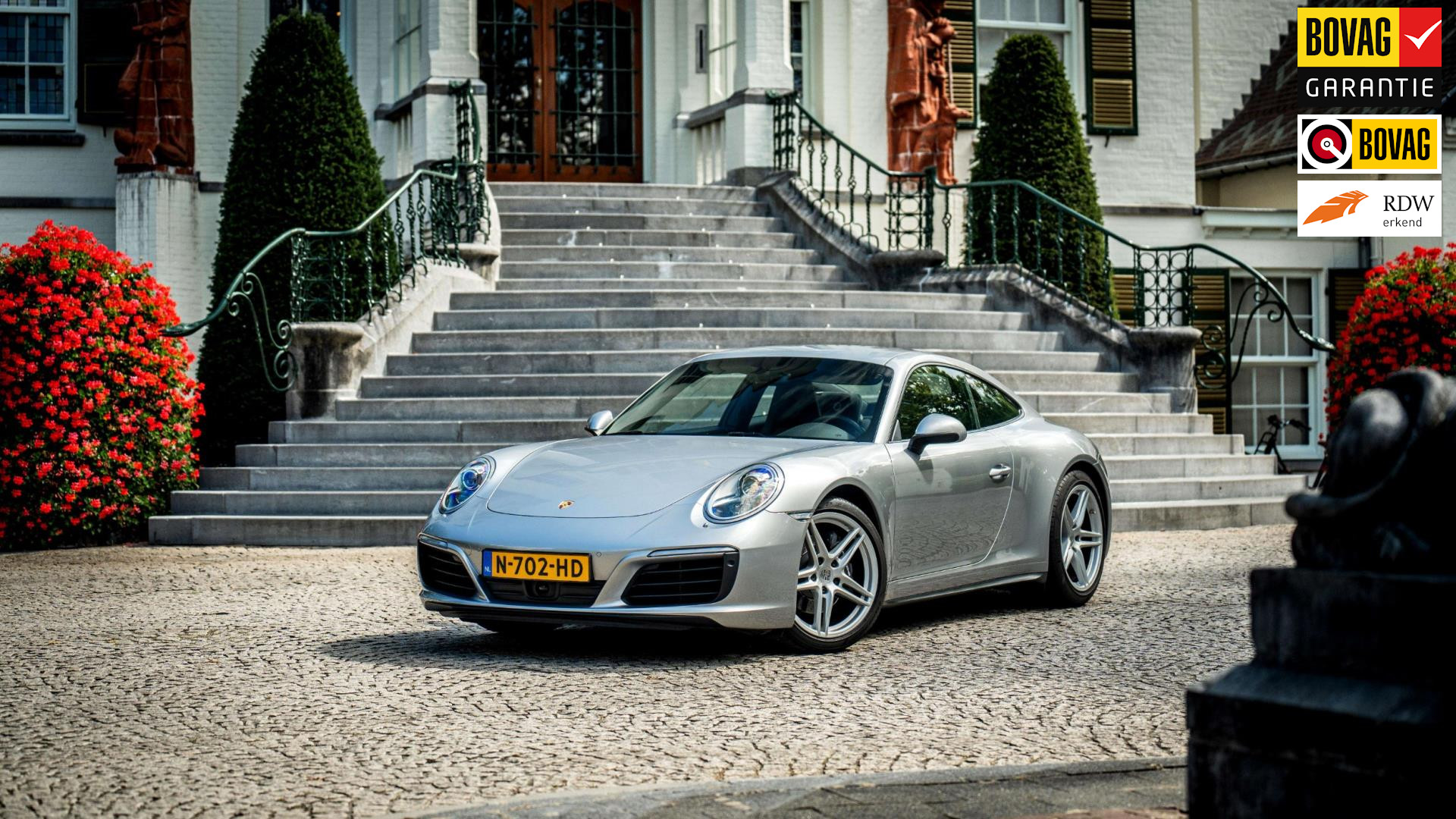Foto van PORSCHE 911 CARRERA 4