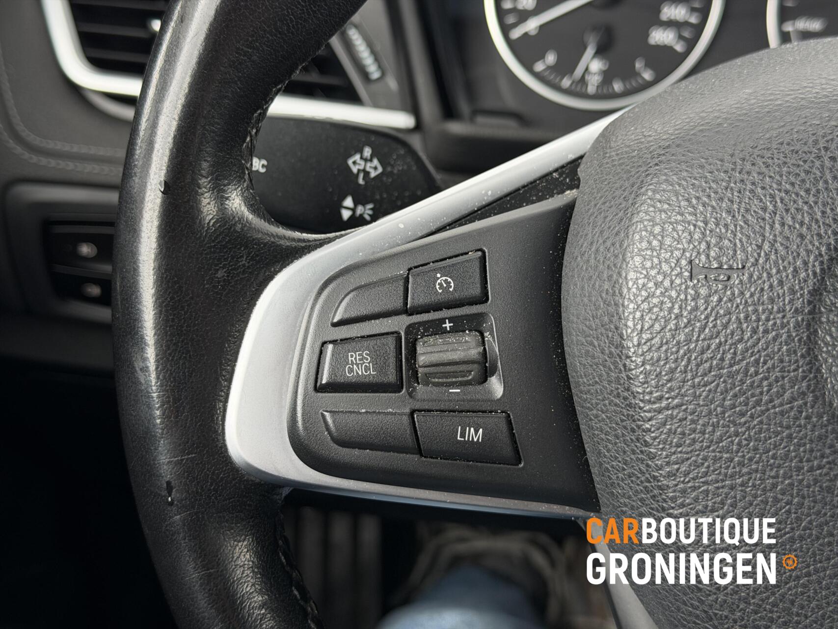 Foto van BMW 216i Active Tourer