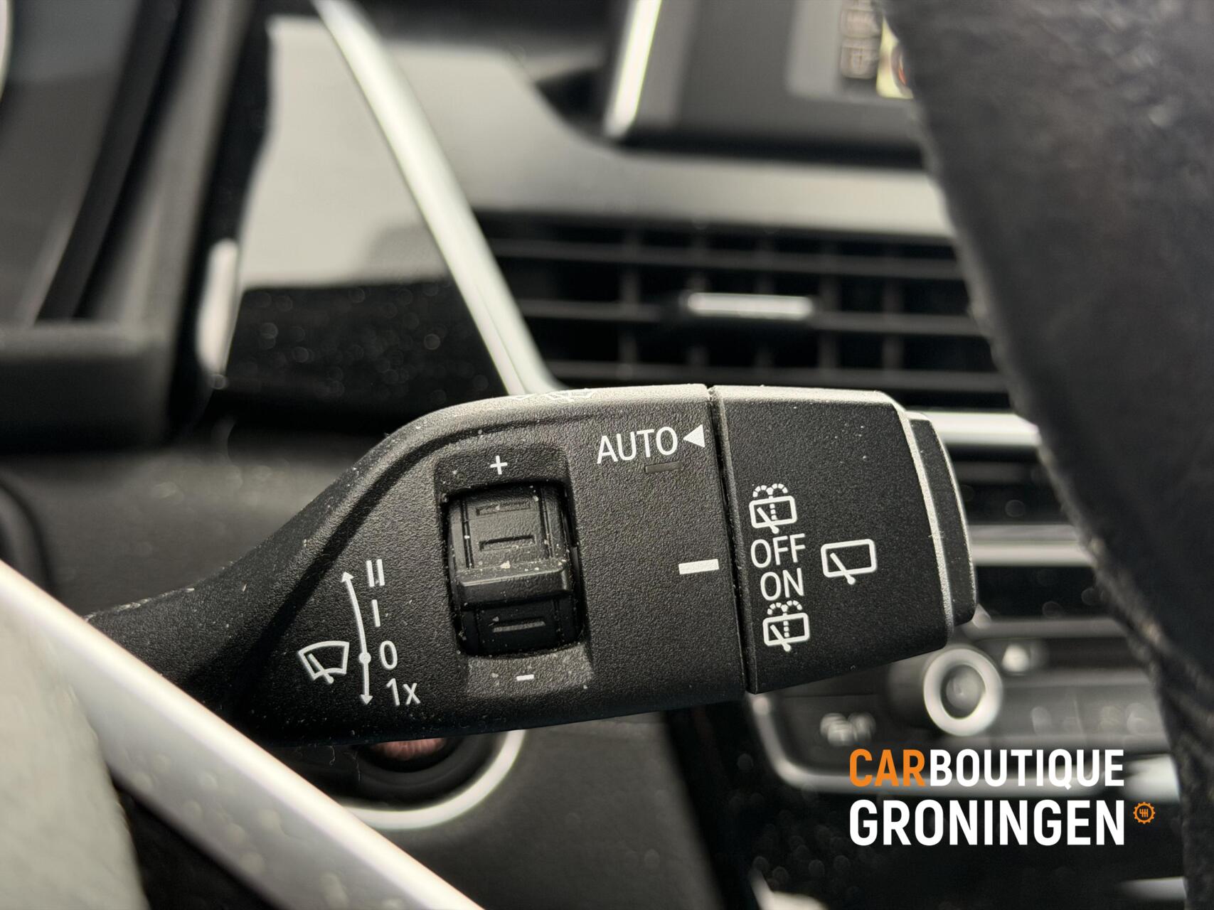 Foto van BMW 216i Active Tourer