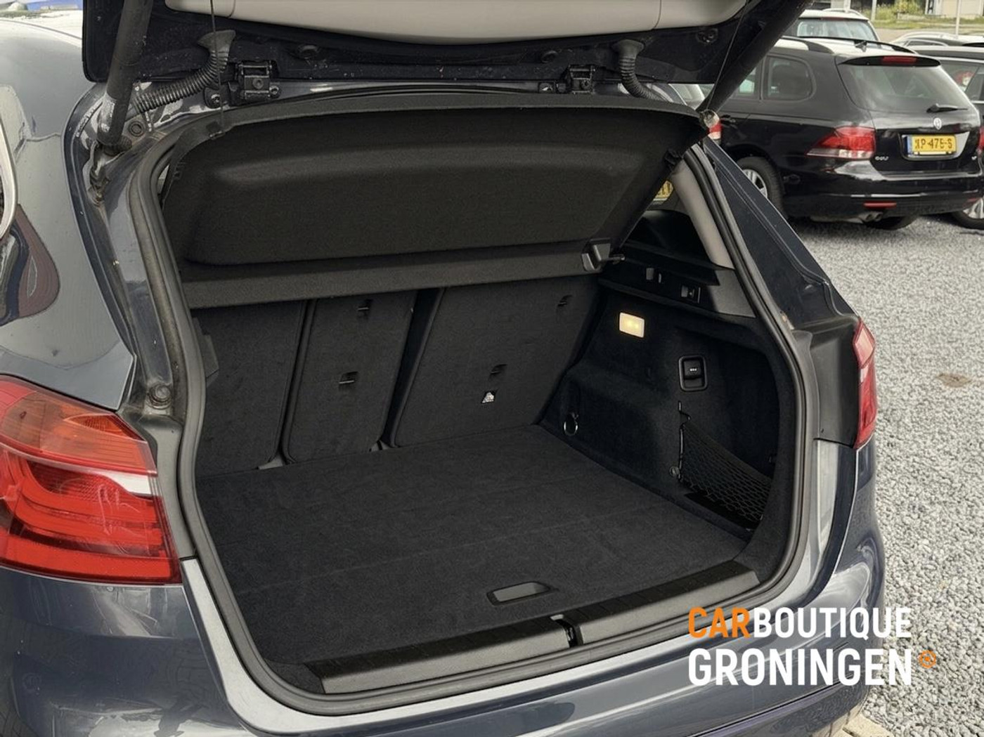 Foto van BMW 216i Active Tourer