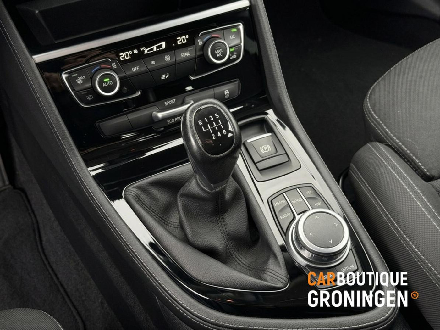 Foto van BMW 216i Active Tourer