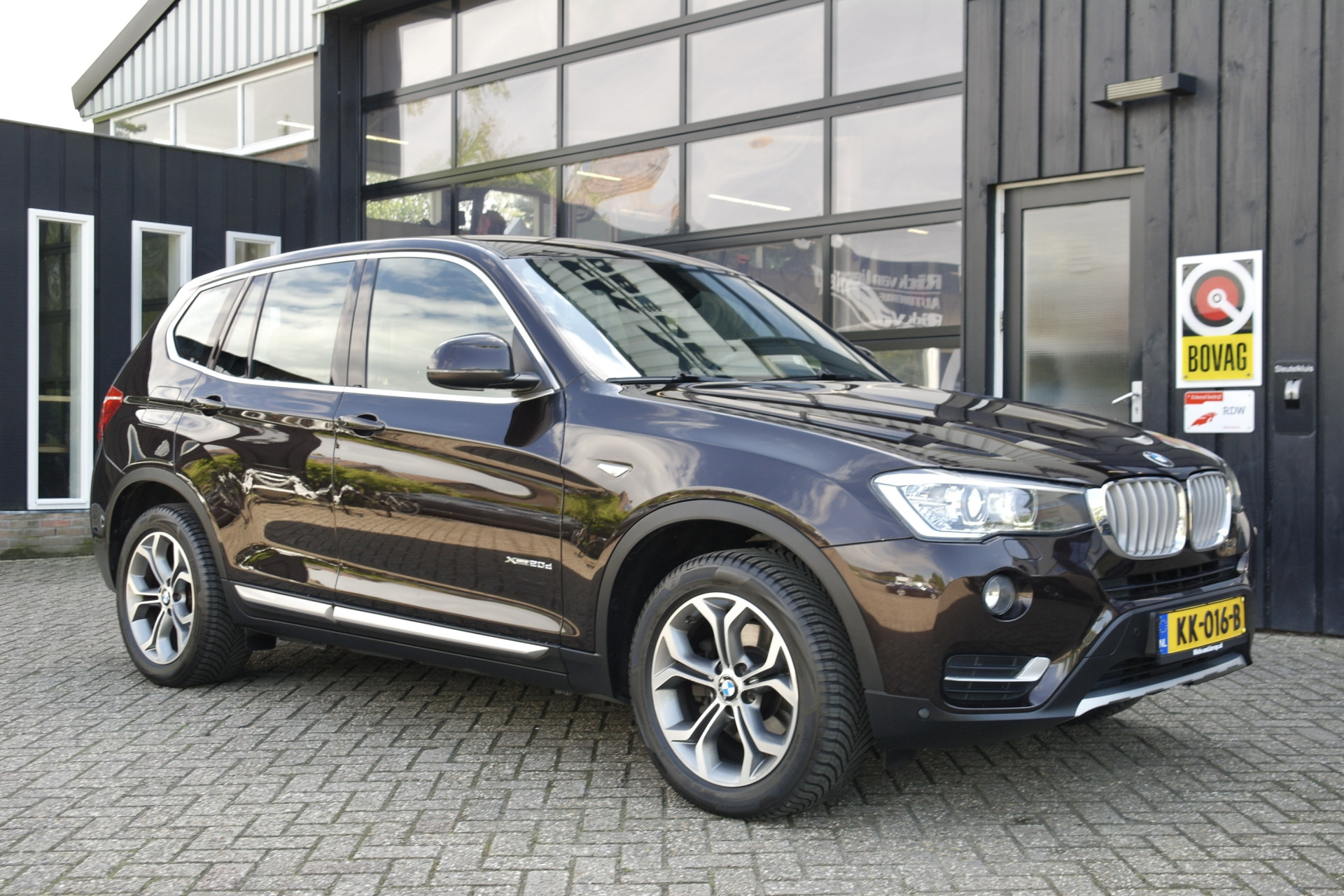 Foto van BMW X3 XDRIVE20D