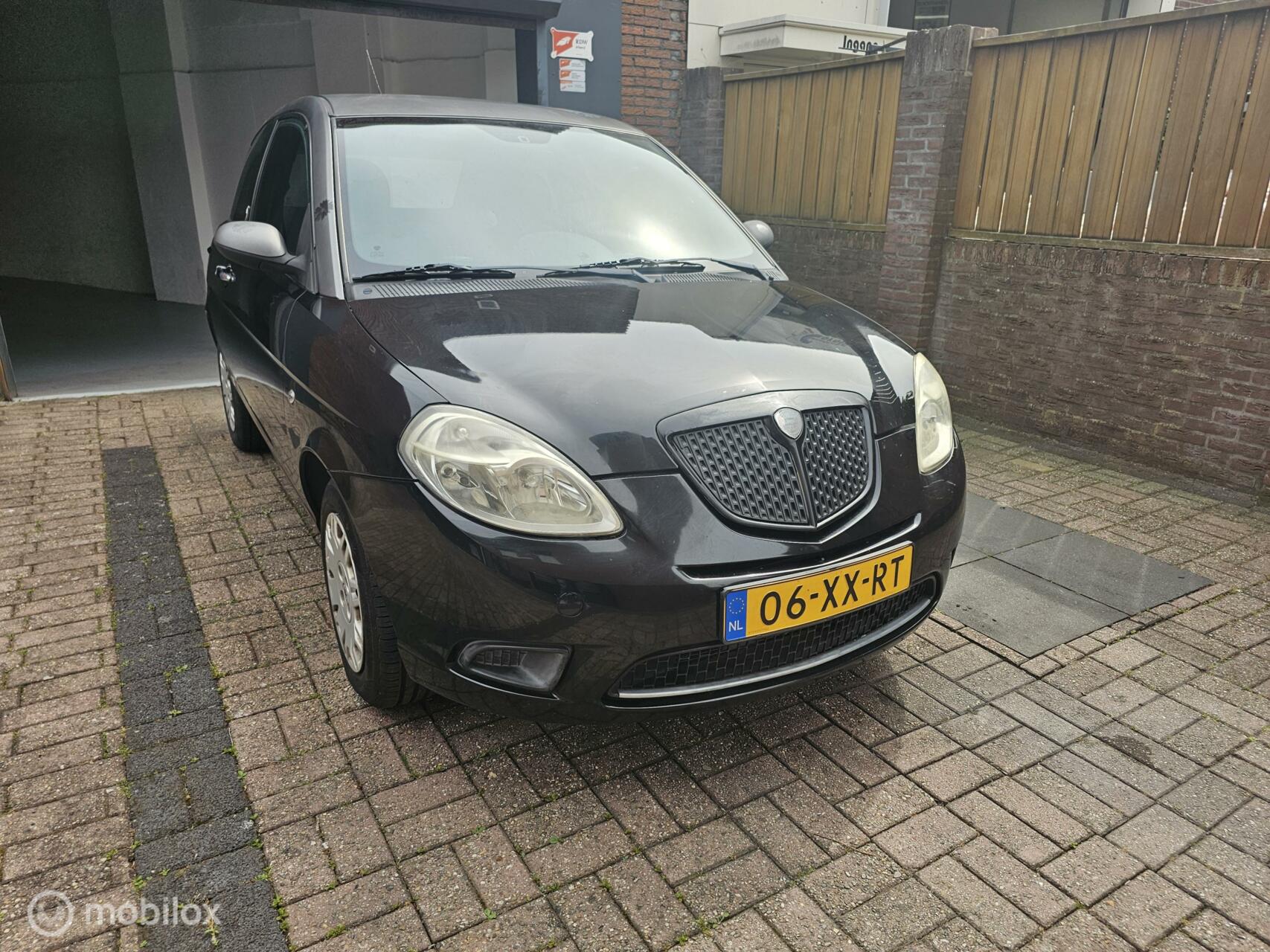 Foto van Lancia Ypsilon