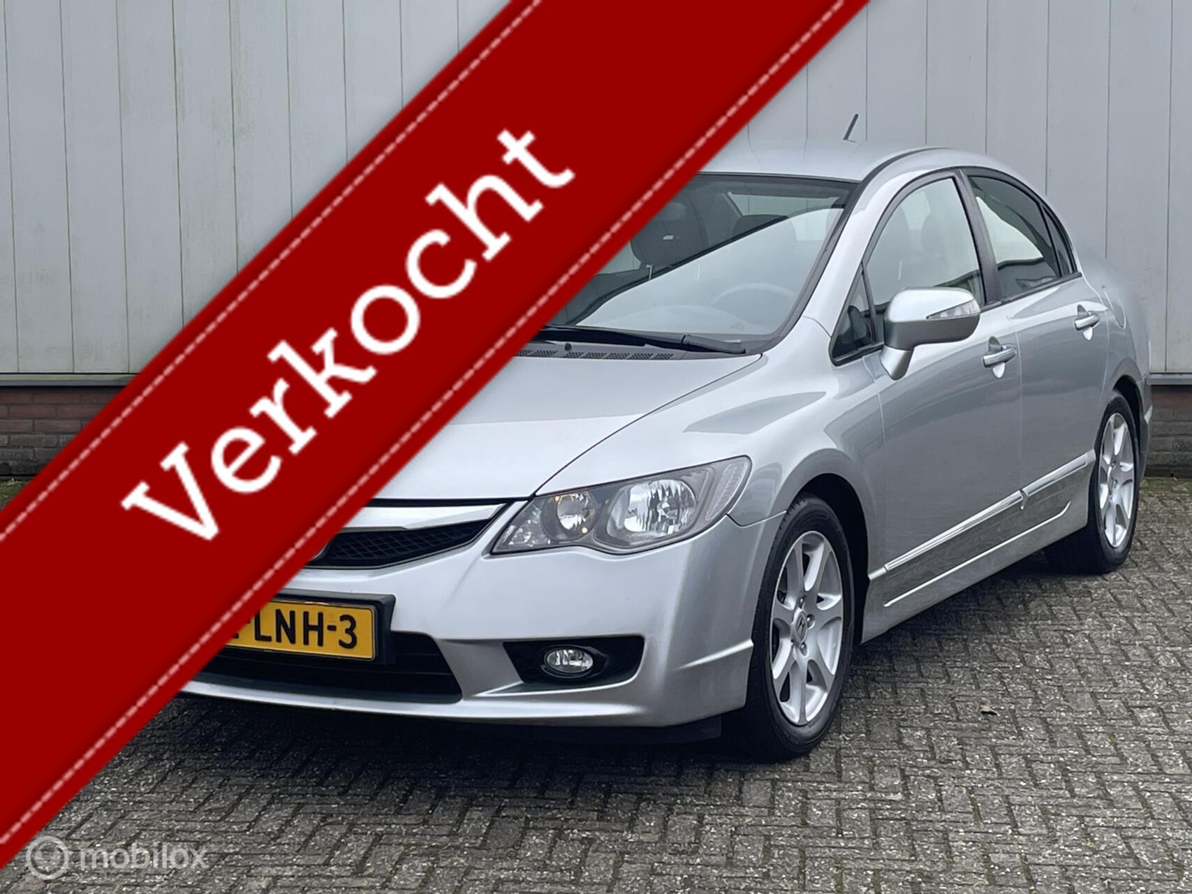 Foto van HONDA CIVIC 4DR HYBRID