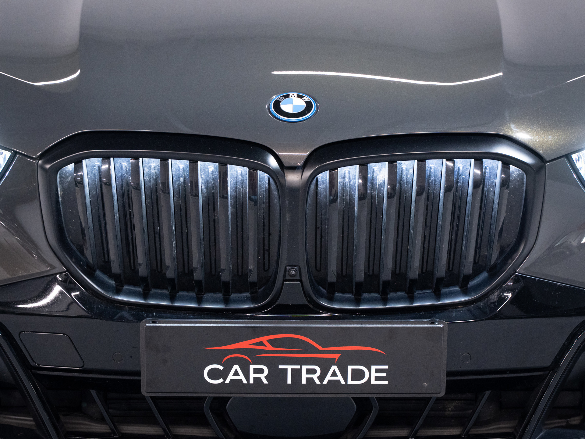 Foto van BMW X5 Xdrive50e