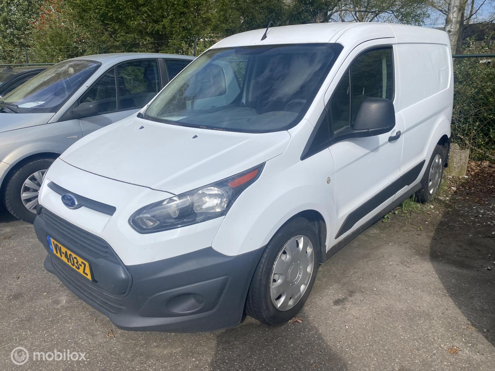Ford Transit Connect 1.5 TDCI L1 Ambiente * SCHADE / TURBO PROBLEEM * 2016 - voorkant
