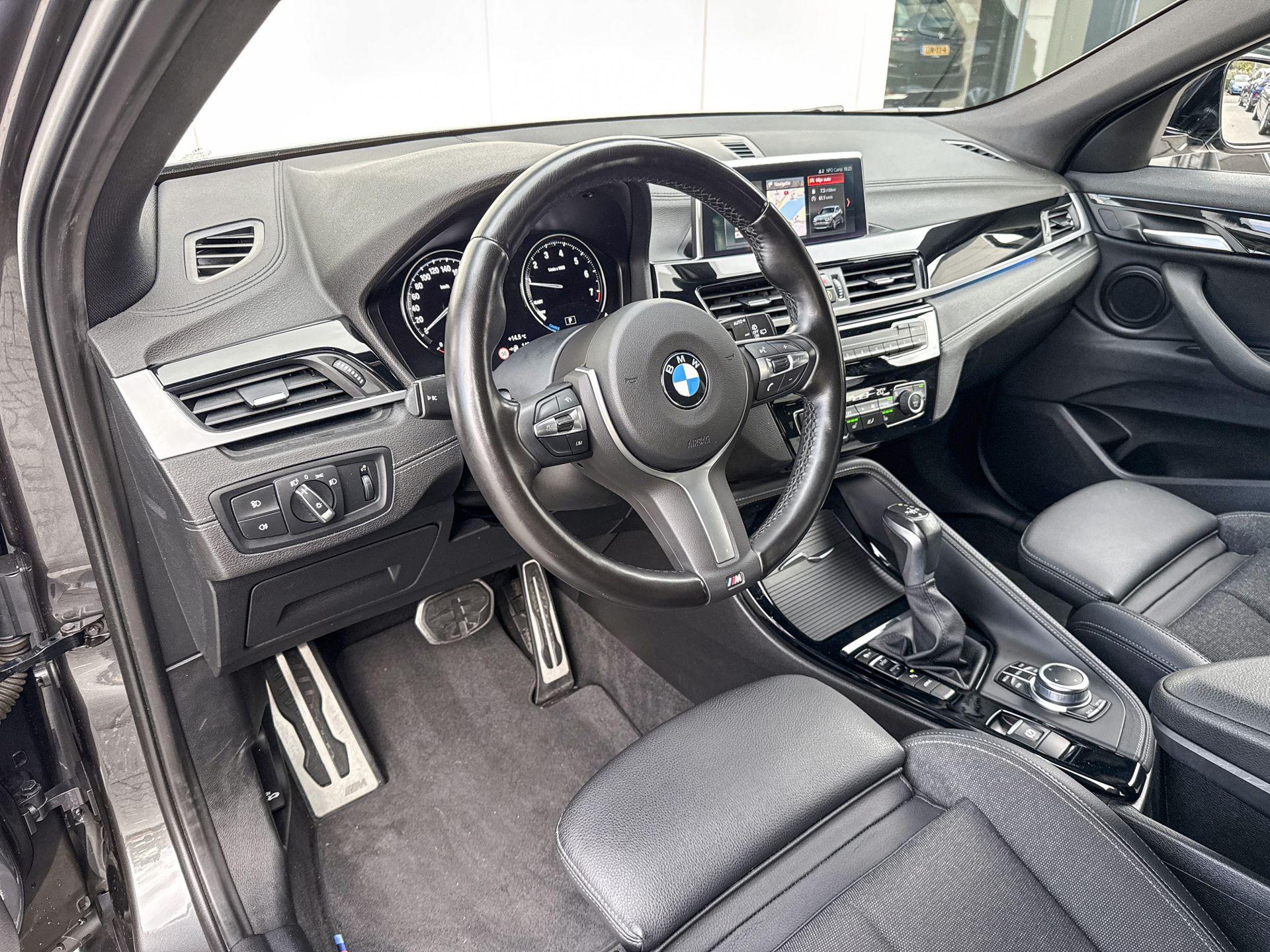 Foto van BMW X2 Xdrive25e