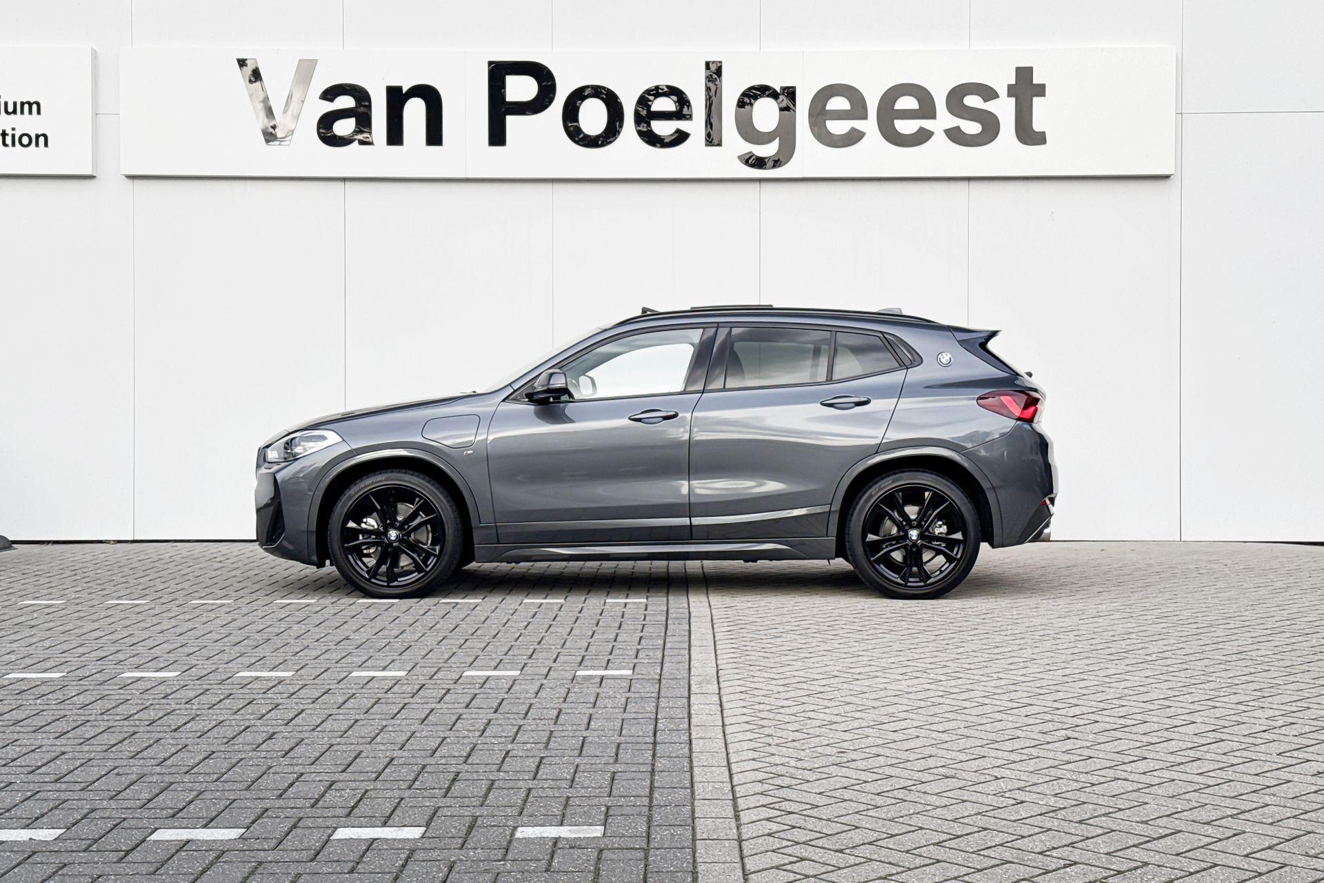 Foto van BMW X2 Xdrive25e