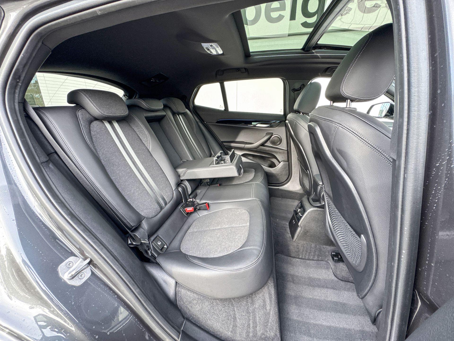 Foto van BMW X2 Xdrive25e