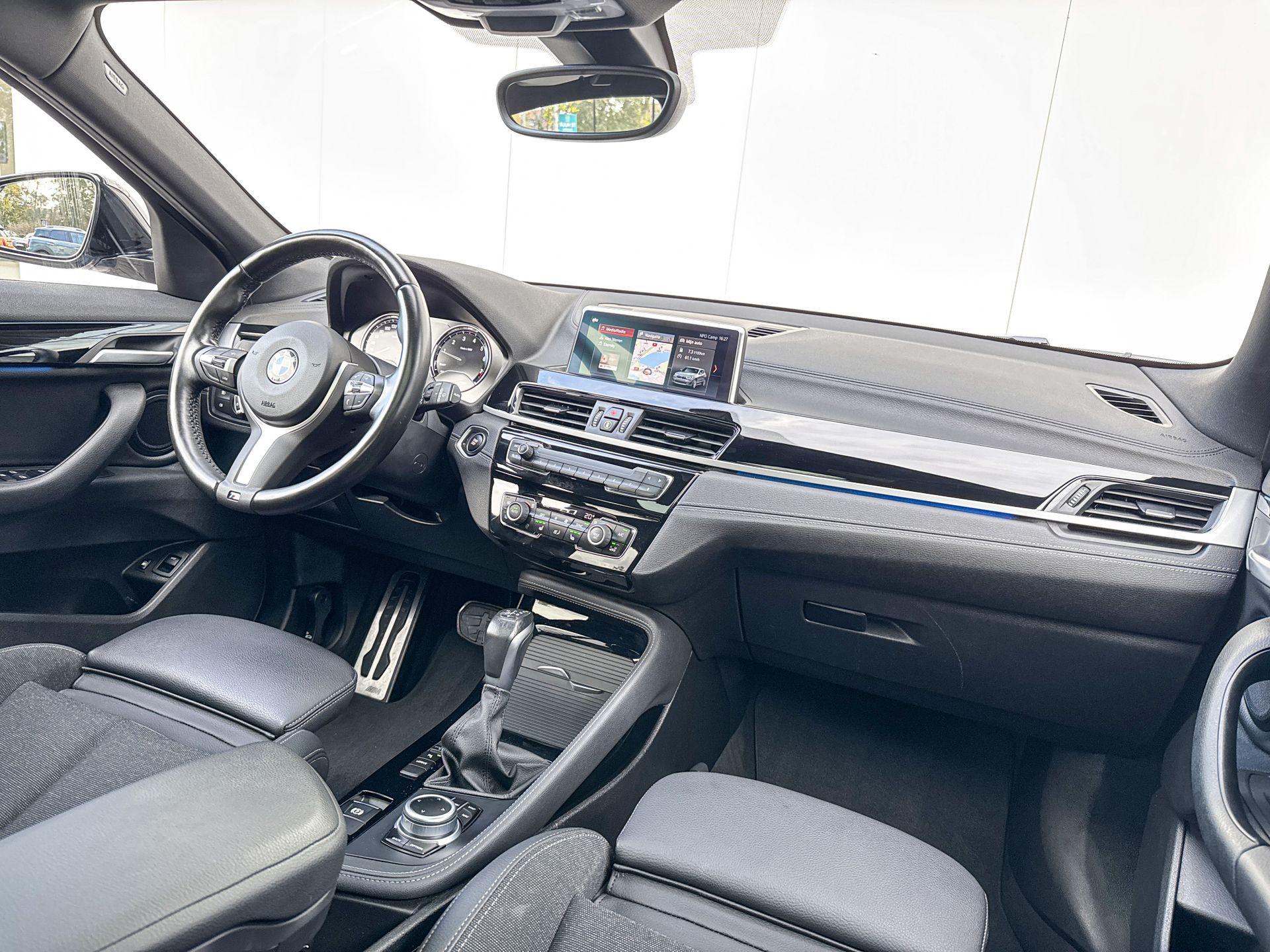 Foto van BMW X2 Xdrive25e