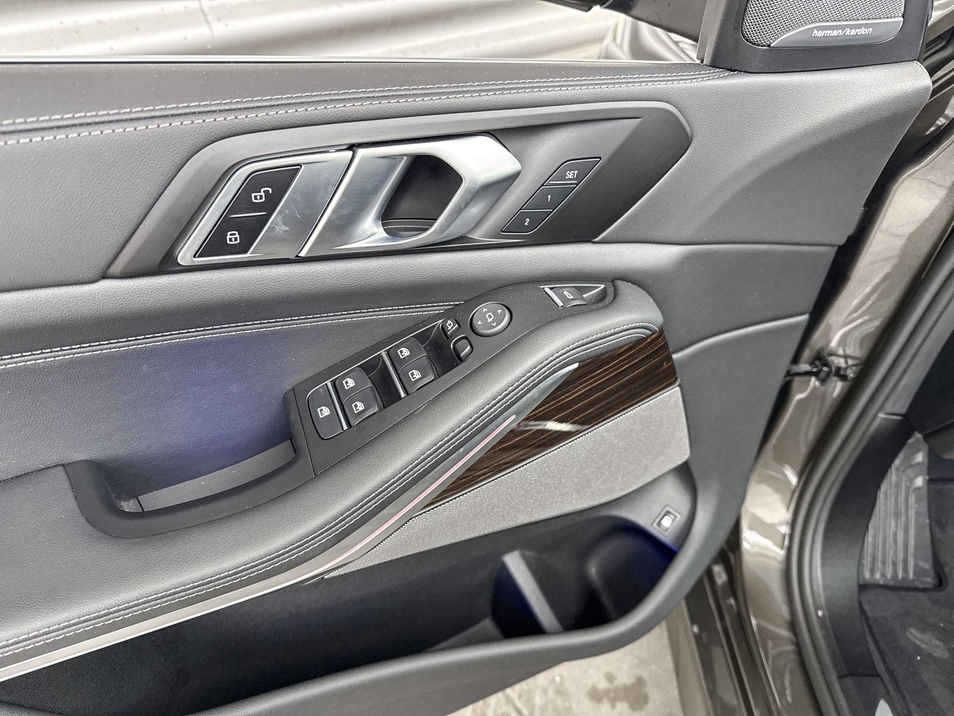Foto van BMW X5 Xdrive50e