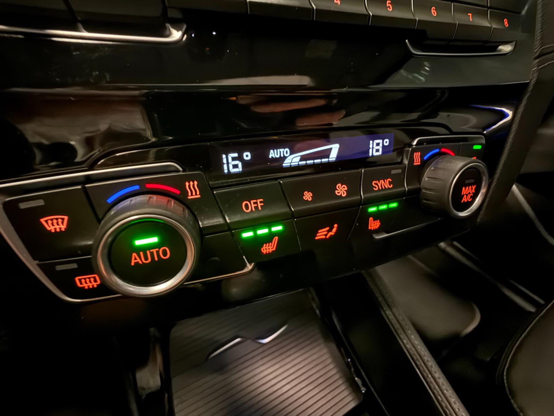 Foto van BMW X1 Sdrive18i