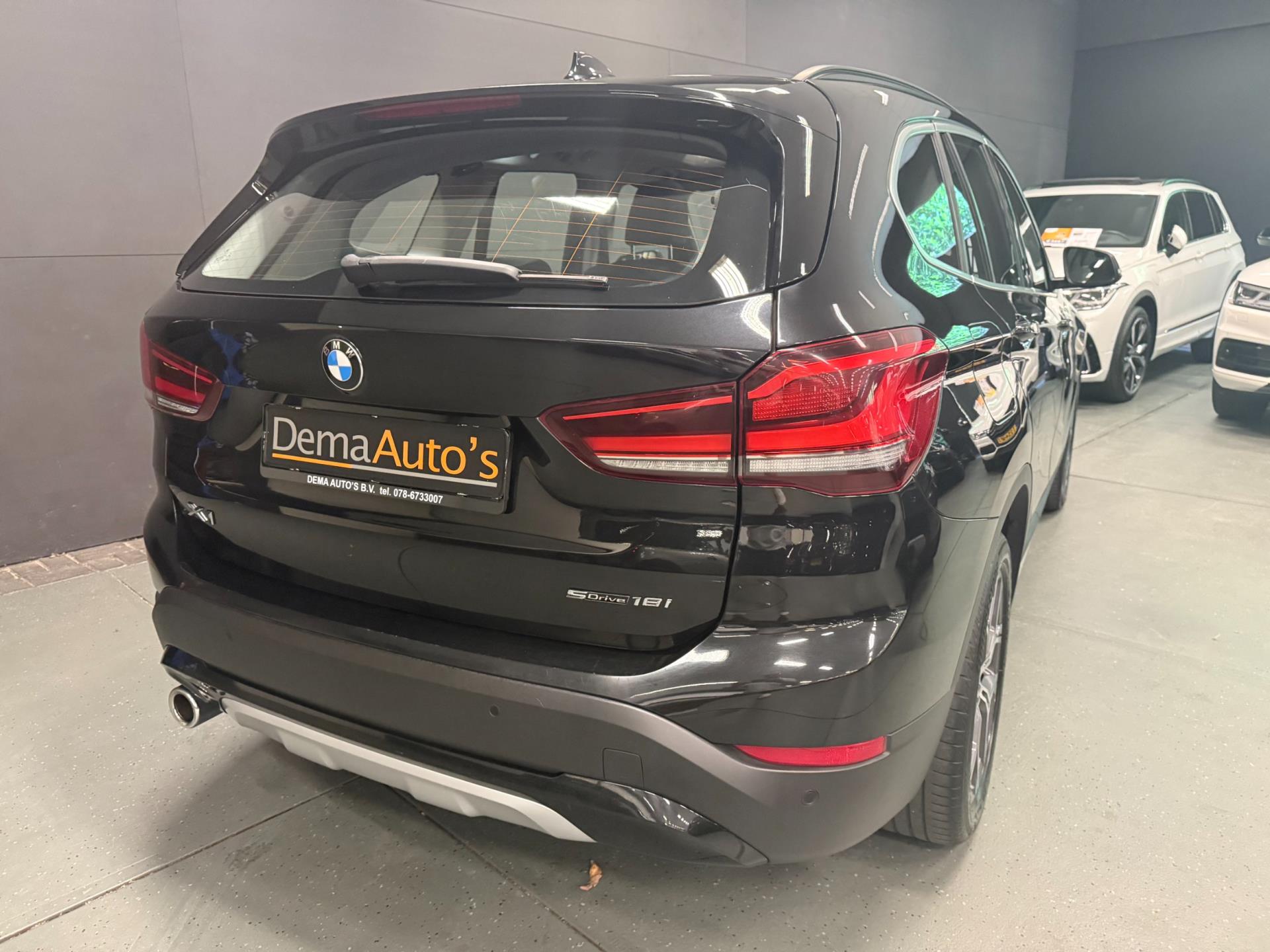 Foto van BMW X1 Sdrive18i