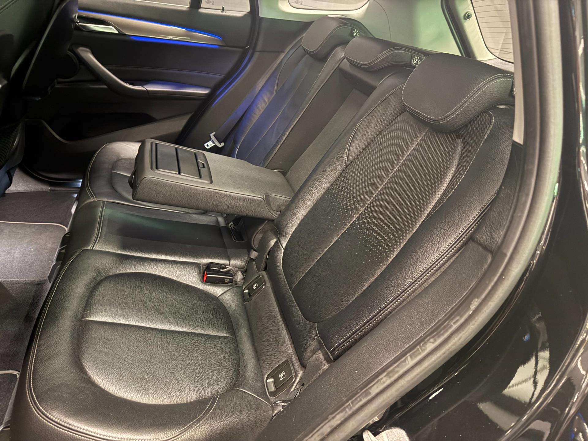 Foto van BMW X1 Sdrive18i