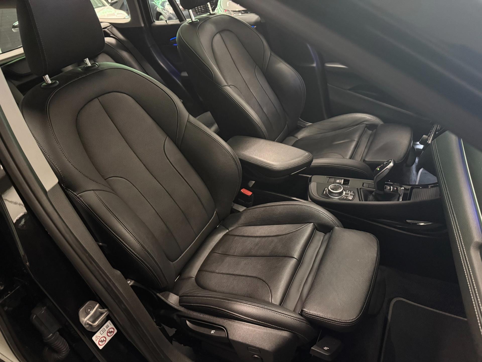 Foto van BMW X1 Sdrive18i