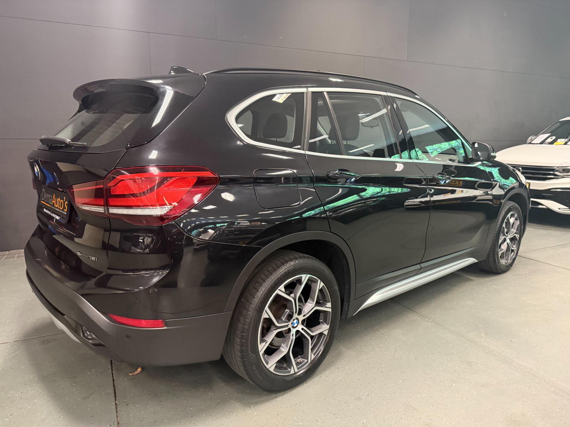 Foto van BMW X1 Sdrive18i