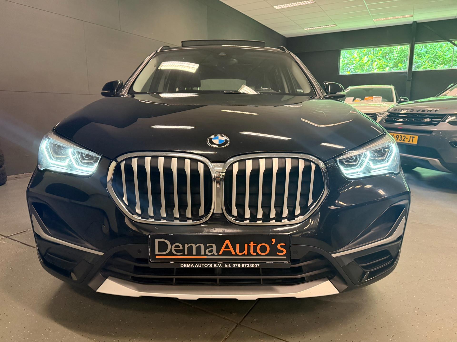 Foto van BMW X1 Sdrive18i