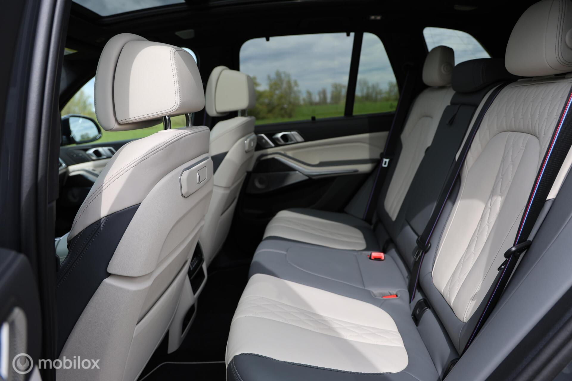 Foto van BMW X5 Xdrive50e