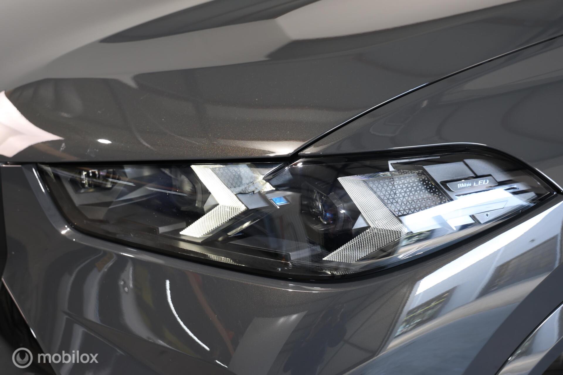 Foto van BMW X5 Xdrive50e