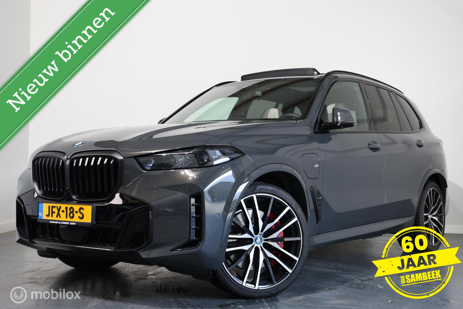 BMW X5 Xdrive50e xDrive50e -B&W-INDIVIDUAL-PANO-MASSAGE-TREKHAAK 2024 - voorkant