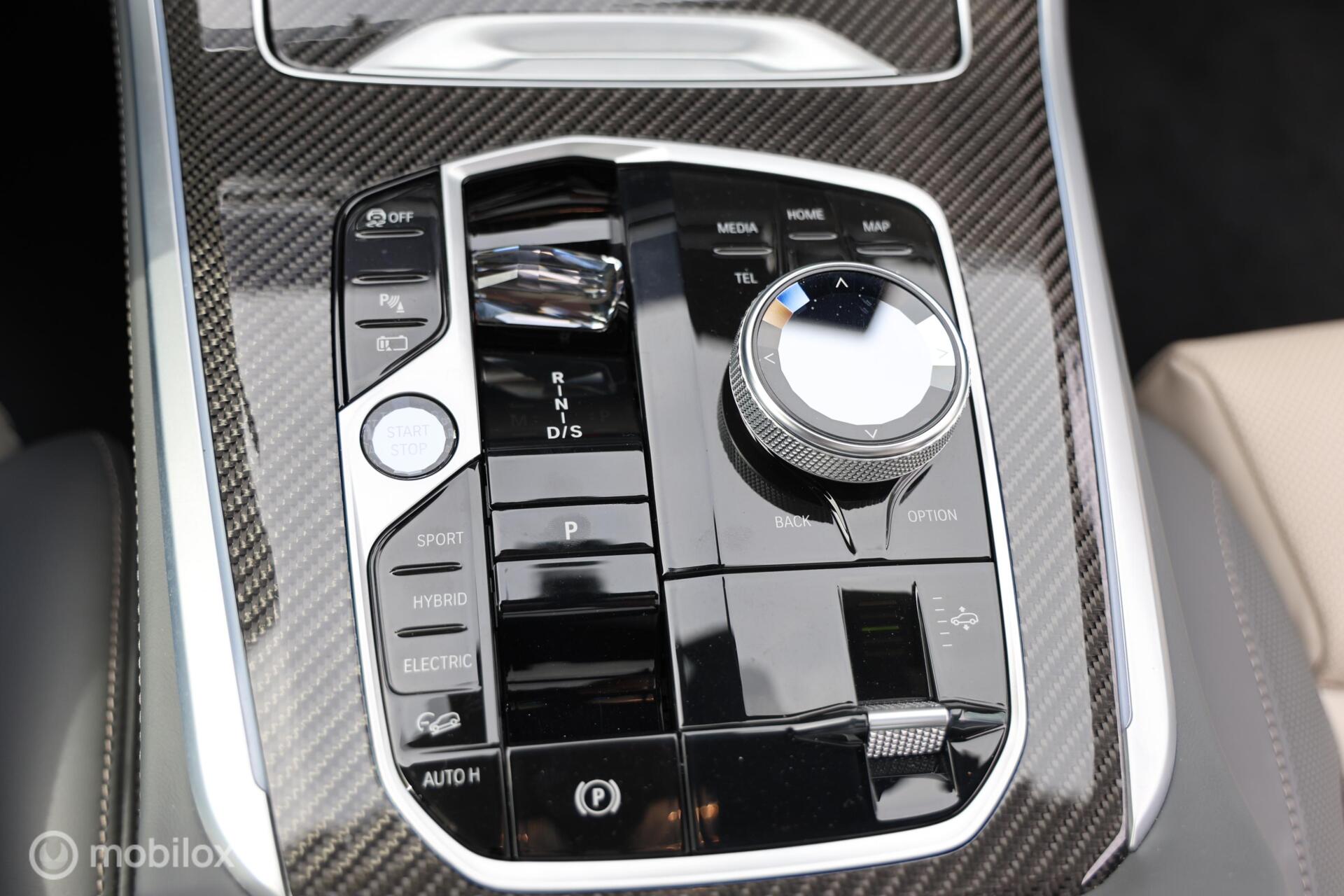 Foto van BMW X5 Xdrive50e