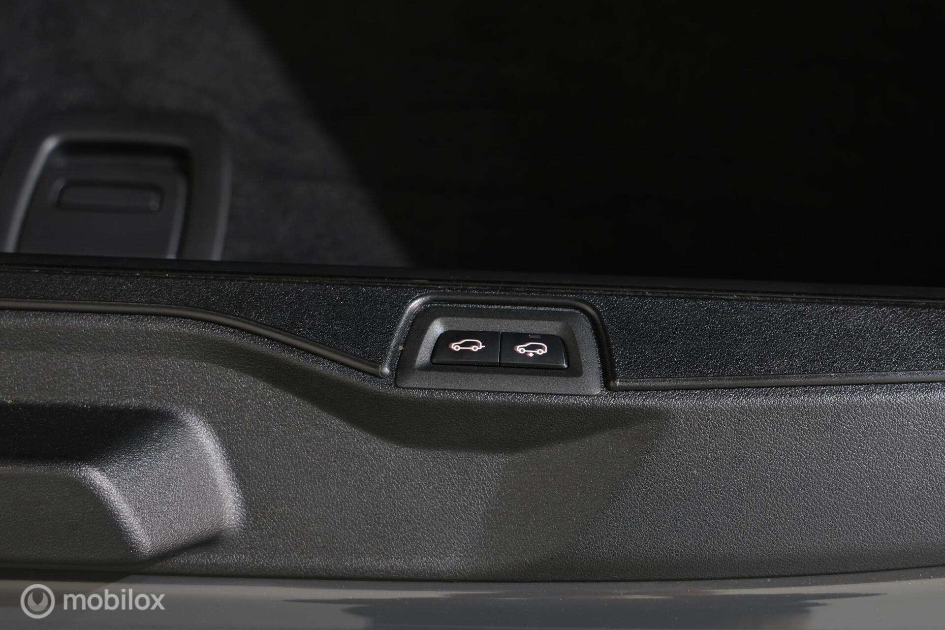 Foto van BMW X5 Xdrive50e
