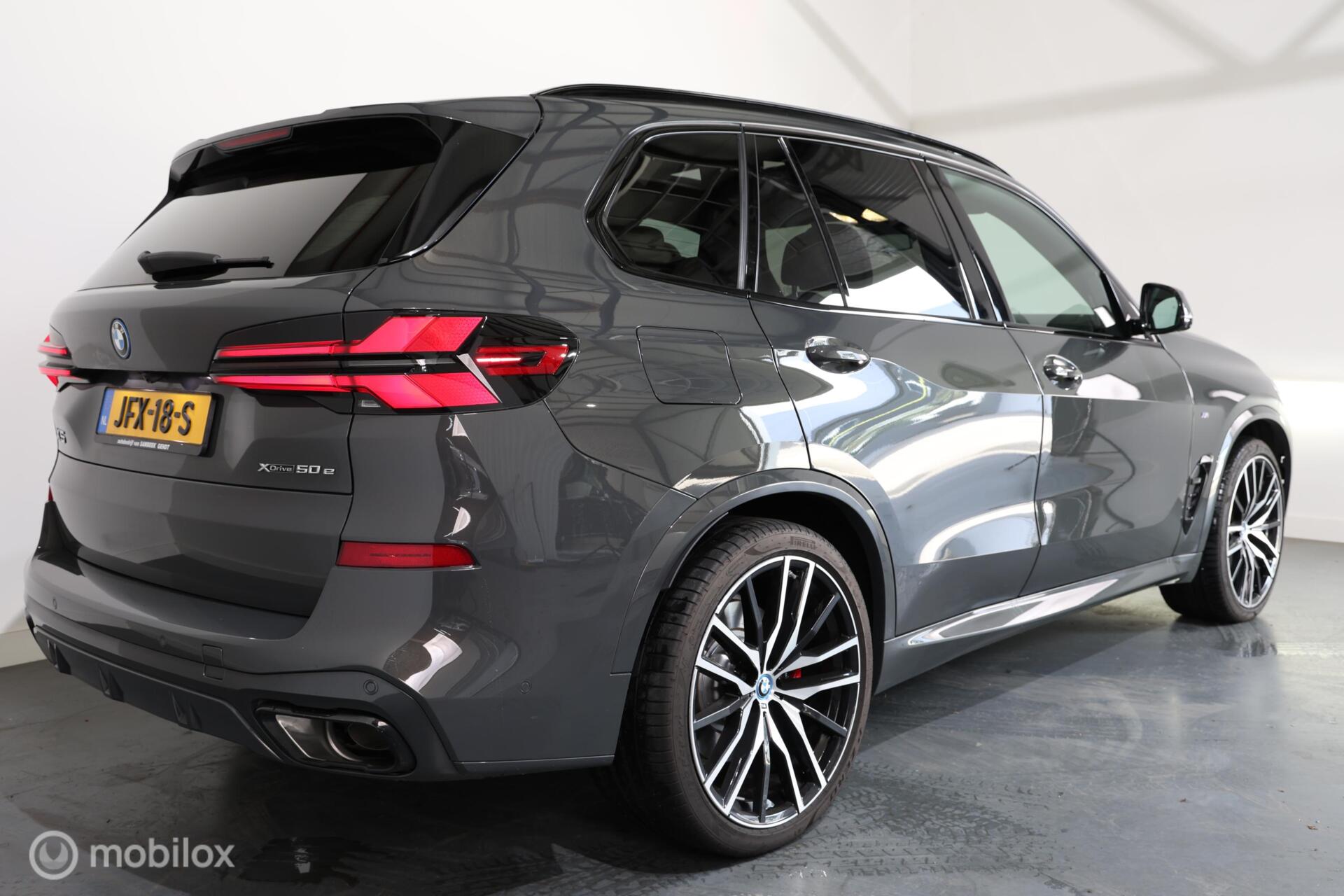 Foto van BMW X5 Xdrive50e