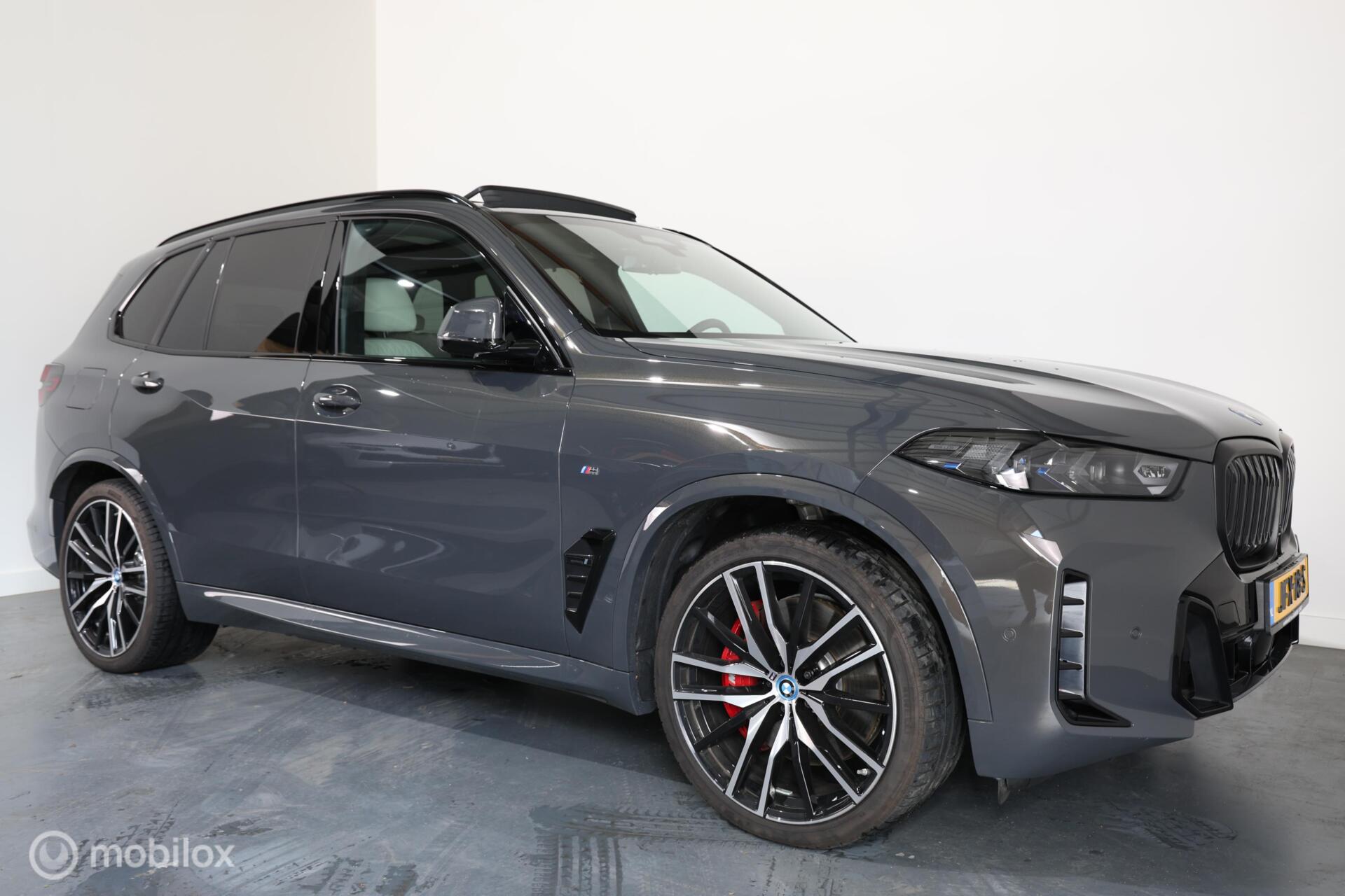 Foto van BMW X5 Xdrive50e