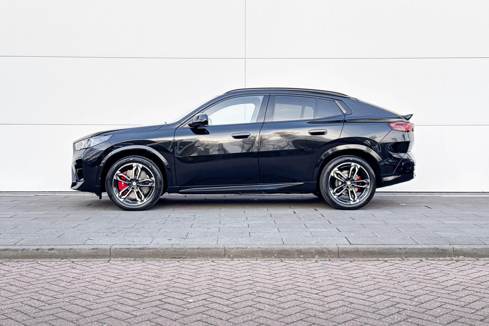Foto van BMW Ix2 Edrive20