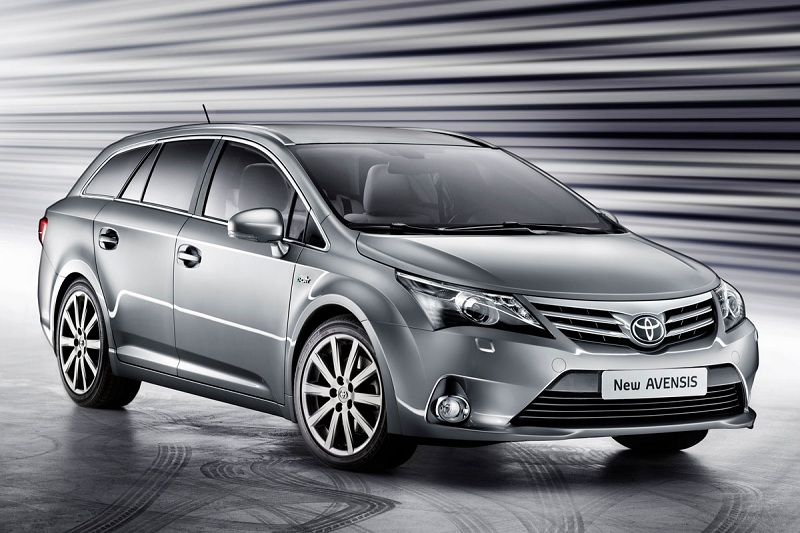 Toyota Avensis Wagon 2.0 D-4D Business 2014 - voorkant