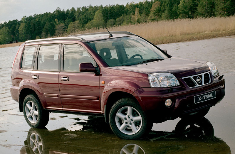 Nissan X-trail 2.2 dCi Comfort 2003 - voorkant