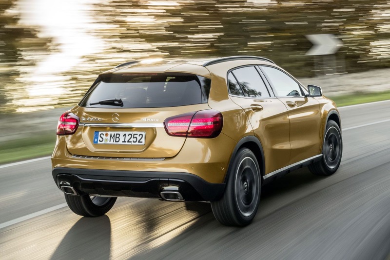 Mercedes-Benz Gla-klasse 180 Business Solution Limited - voorkant