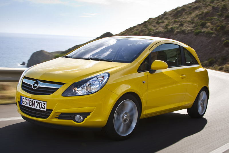 Opel Corsa 1.4-16V Color Edition 2010 - voorkant