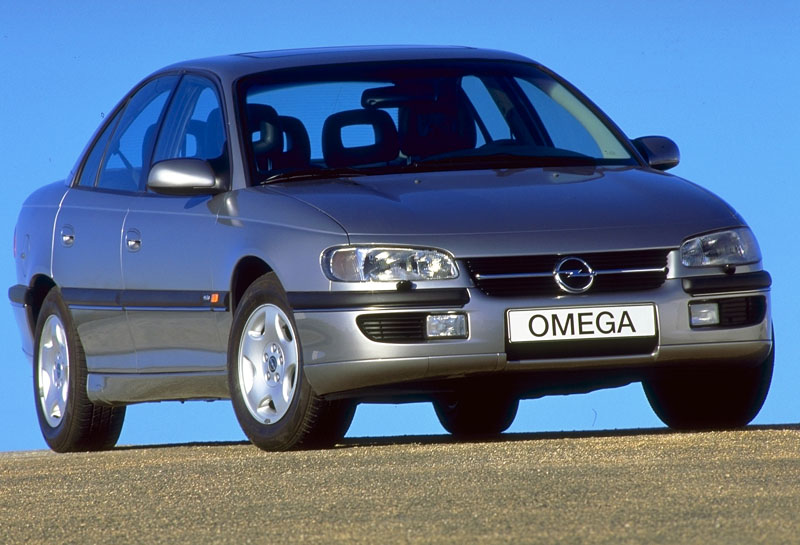 Opel Omega 3.0i V6 MV6 1996 - voorkant