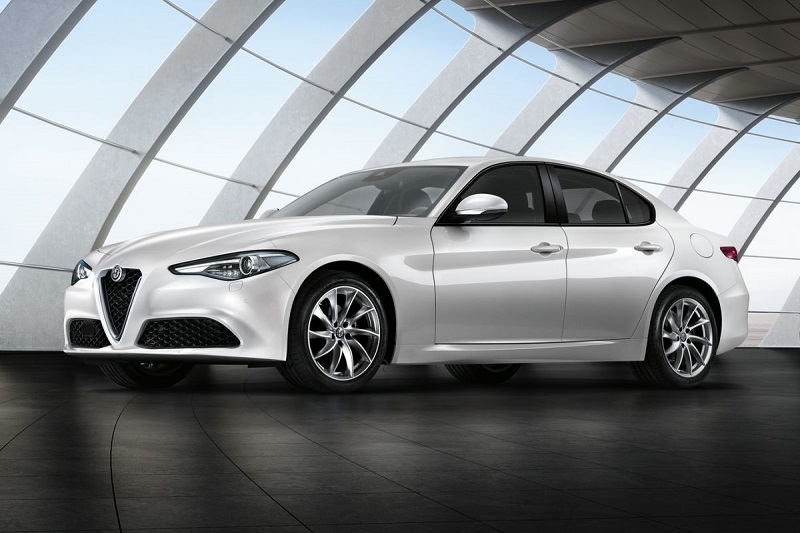 Alfa Romeo Giulia 2.0T Super 2017 - voorkant
