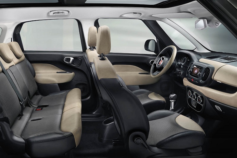 Foto van Fiat 500 L Living
