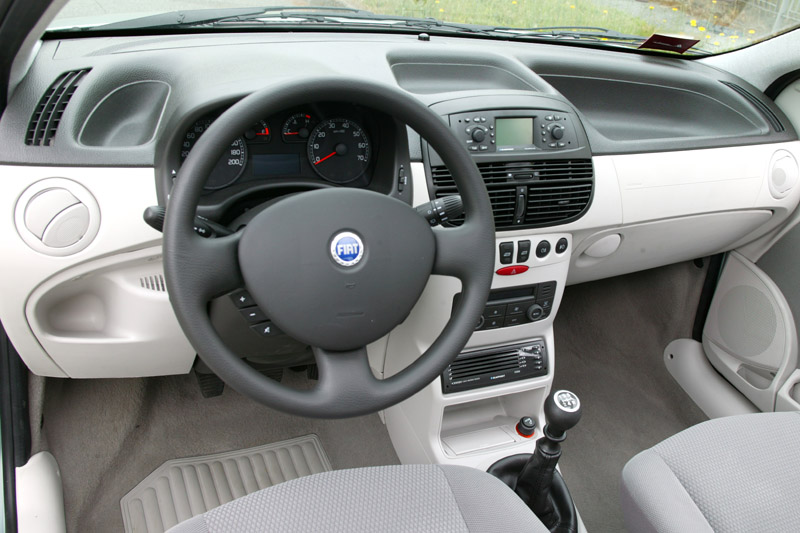 Foto van Fiat Punto