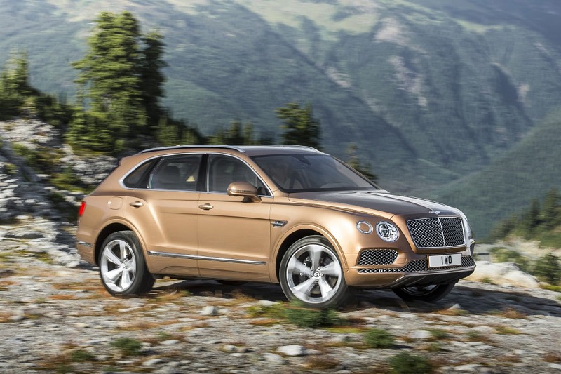 Bentley Bentayga 4.0 D 2017 - voorkant