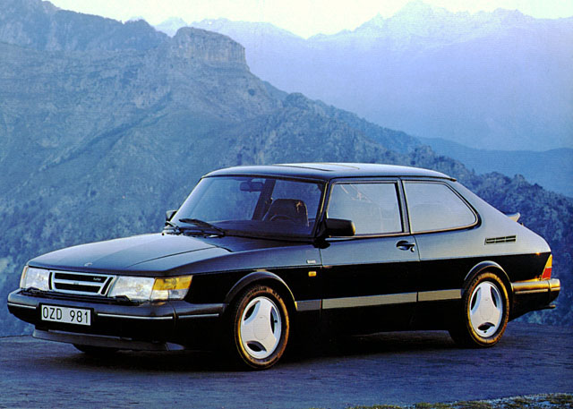 Saab 900 Coupé 2.0i 1986 - voorkant