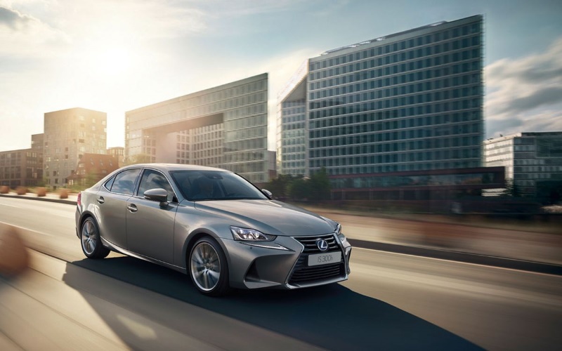 Lexus Is 300h Hybrid Business Line 2018 - voorkant